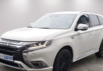 Mitsubishi Plug-in Hybrid Outlander 28.945 km 25.370 &euro; Essen 45145