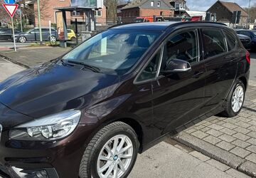 BMW 216 Active Tourer 152.000 km 7.999 &euro; Duisburg 47226