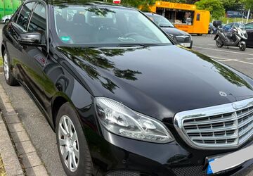 Mercedes-Benz E 200 154.567 km 13.700 &euro; Essen 45138