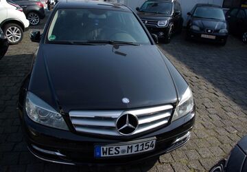 Mercedes-Benz C 250 205.000 km 11.800 &euro; Bottrop 46242