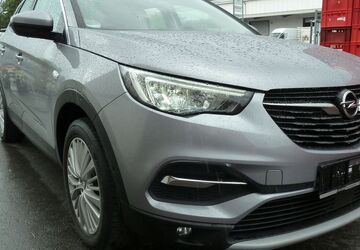 Opel Grandland (X) 171.000 km 10.900 &euro; Duisburg 47269