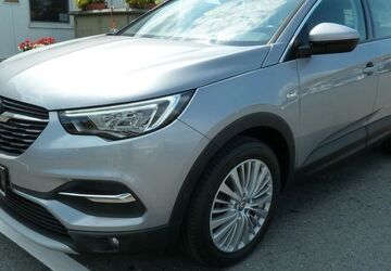 Opel Grandland (X) 171.000 km 11.900 &euro; Duisburg 47269