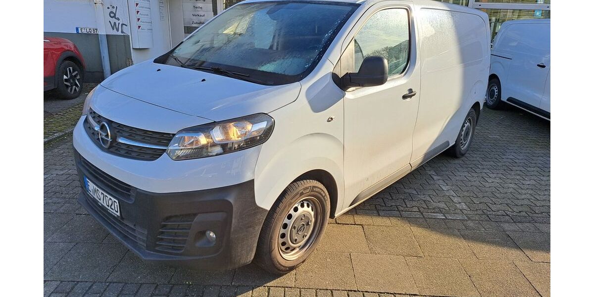 Opel Vivaro 114.579 km 17.290 &euro; Essen 45307