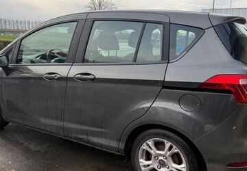 Ford B-Max 154.089 km 4.999 &euro; Wuppertal - Elberfeld 42107