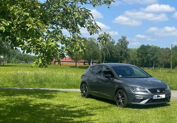 Seat Leon 105.000 km 20.400 &euro; Oberhausen 46049