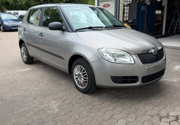 Skoda Fabia 192.000 km 2.980 &euro; Essen 45141