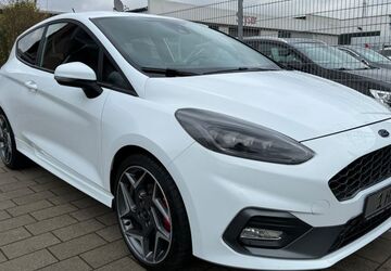 Ford Fiesta 12.100 km 20.980 &euro; Oberhausen 46149