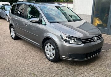 VW Touran 196.000 km 7.980 &euro; Essen 45141