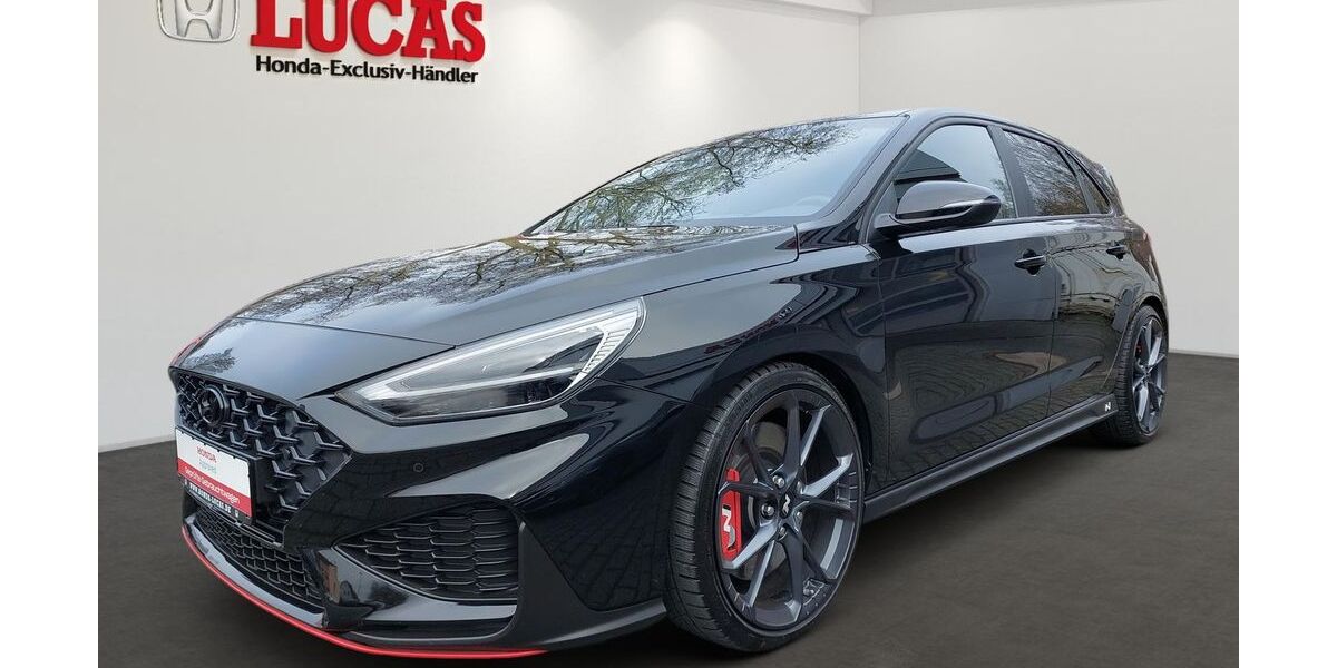 Hyundai i30 50.336 km 28.980 &euro; Oberhausen 46117