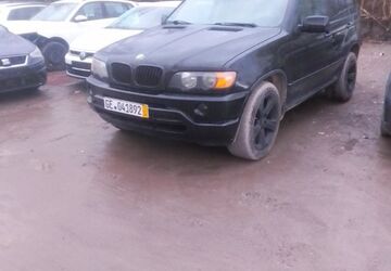 BMW X5 305.000 km 2.950 &euro; Gelsenkirchen 45889