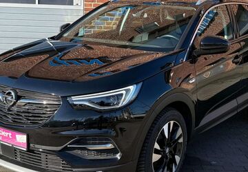 Opel Grandland (X) 124.327 km 14.849 &euro; Essen 45327