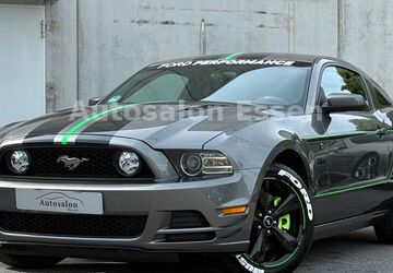 Ford Mustang 84.251 km 24.950 &euro; Essen 45141