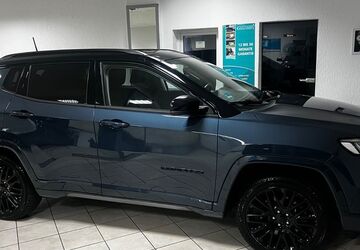 Jeep Compass 36.850 km 23.999 &euro; Voerde 46562