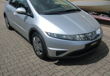 Honda Civic 128.881 km 2.700 &euro; Essen 45326