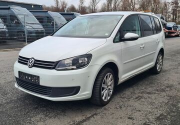 VW Touran 284.410 km 5.890 &euro; Essen 45309