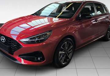Hyundai i30 23.925 km 18.290 &euro; Recklinghausen 45657