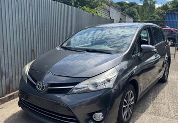 Toyota Verso 189.000 km 6.000 &euro; Essen 45143