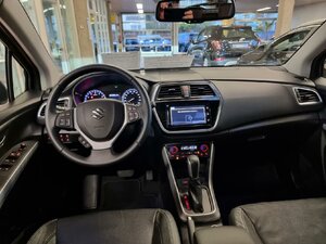 Suzuki SX4 S-Cross Comfort+ 4x4 Autom.Pano LED Kam. Winte 35.947 km 18.980 &euro; HAAN 42781