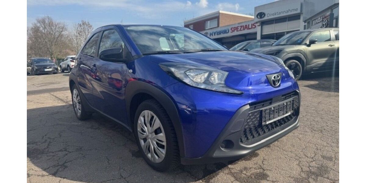 Toyota Aygo (X) 24.614 km 12.800 &euro; Gelsenkirchen 45891