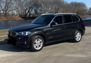 BMW X5 98.000 km 25.950 &euro; Mülheim an der Ruhr 45475