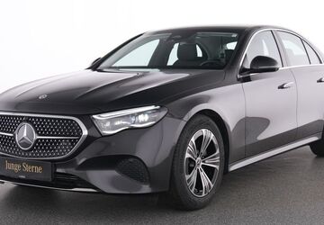 Mercedes-Benz E 220 7.941 km 51.885 &euro; Essen 45309