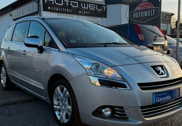 Peugeot 5008 118.000 km 10.490 &euro; Moers 47441