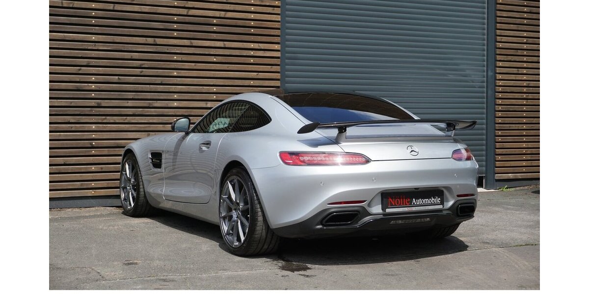 Mercedes-Benz AMG GT S Carbon Perf-Sitz Keramik Pano Burm 23.714 km 87.700 &euro; Wuppertal 42327