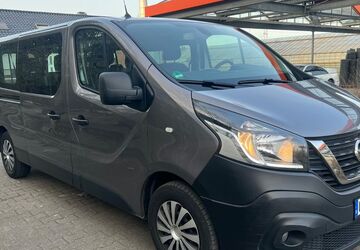 Nissan NV300 180.000 km 17.900 &euro; Castrop-Rauxel 44575