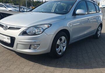 Hyundai i30 87.611 km 6.999 &euro; Essen 45326