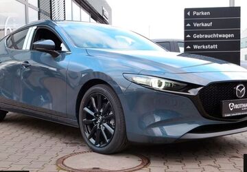Mazda 3 8.119 km 30.470 &euro; Bottrop-Kirchhellen 46244