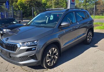 Skoda Karoq 8.200 km 33.998 &euro; Gelsenkirchen 45899