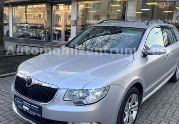 Skoda Superb 123.000 km 6.980 &euro; Recklinghausen 45657