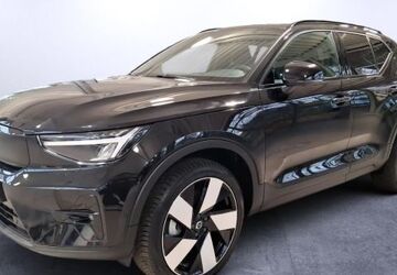 Volvo XC40 29.730 km 32.880 &euro; Recklinghausen 45659
