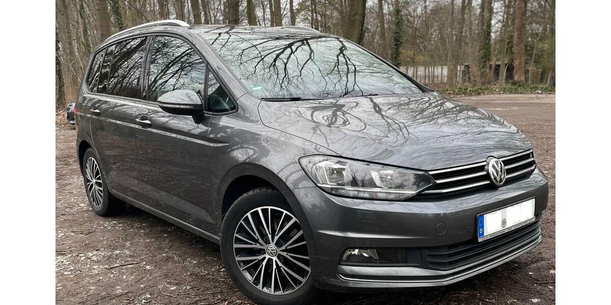VW Touran 195.000 km 15.500 &euro; Oberhausen 46119