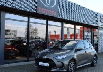 Toyota Yaris 82.869 km 15.990 &euro; Moers 47441