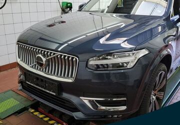 Volvo XC90 49.142 km 46.990 &euro; Essen-Kray 45309