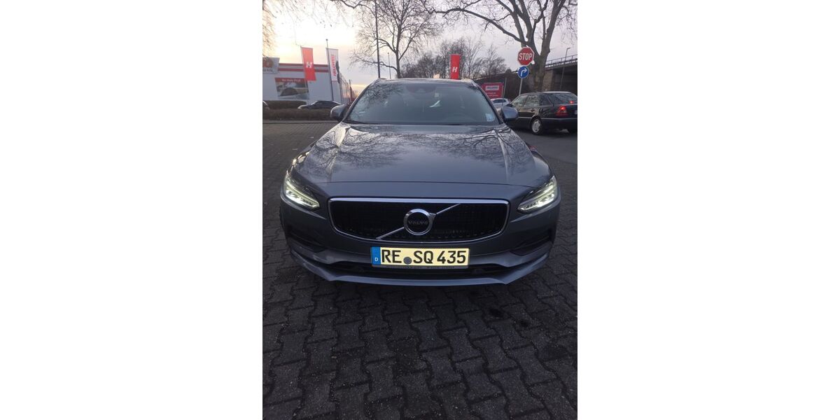 Volvo V90 326.250 km 10.500 &euro; Recklinghausen 45661