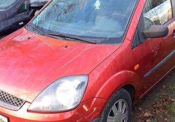 Ford Fiesta 163.000 km 2.450 &euro; Duisburg 47169