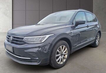 VW Tiguan 198.000 km 18.900 &euro; Bochum 44793