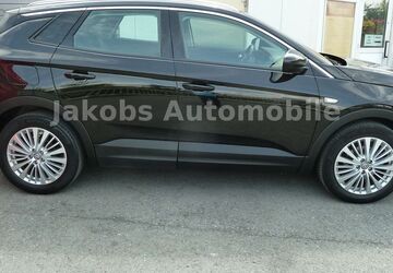 Opel Grandland (X) 110.000 km 13.900 &euro; Duisburg 47269
