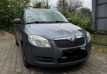 Skoda Fabia 222.000 km 2.250 &euro; Essen 45326