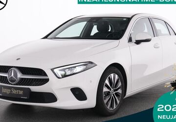 Mercedes-Benz A 180 43.821 km 22.225 &euro; Essen 45309