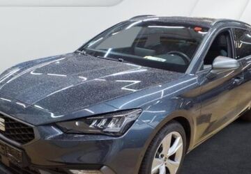 Seat Leon 23.713 km 28.050 &euro; Essen 45307
