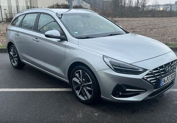 Hyundai i30 57.000 km 16.300 &euro; Wetter (Ruhr) 58300