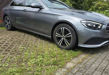 Mercedes-Benz E 220 111.800 km 28.999 &euro; Essen 45307