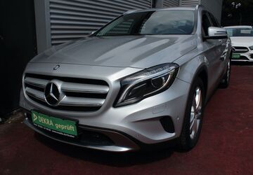 Mercedes-Benz GLA 180 85.110 km 15.482 &euro; Essen 45326