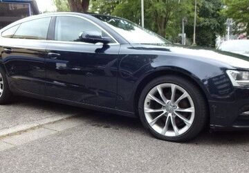 Audi A5 220.000 km 7.999 &euro; Essen 45276