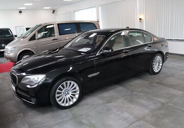 BMW 750 189.060 km 7.950 &euro; Essen 45329