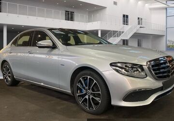 Mercedes-Benz E 350 107.000 km 23.990 &euro; Recklinghausen 45659