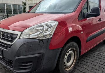 Peugeot Partner 202.000 km 5.890 &euro; Essen 45356